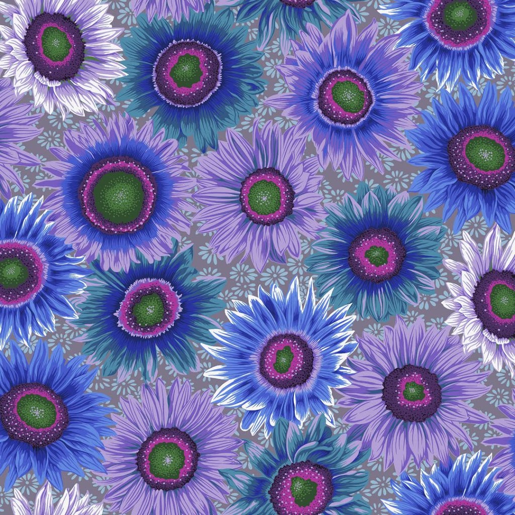 Artistic Quilts with Color | 14 Fitzgerald Rd, Trenton, ON K8V 0B1, Canada | Phone: (613) 438-6665