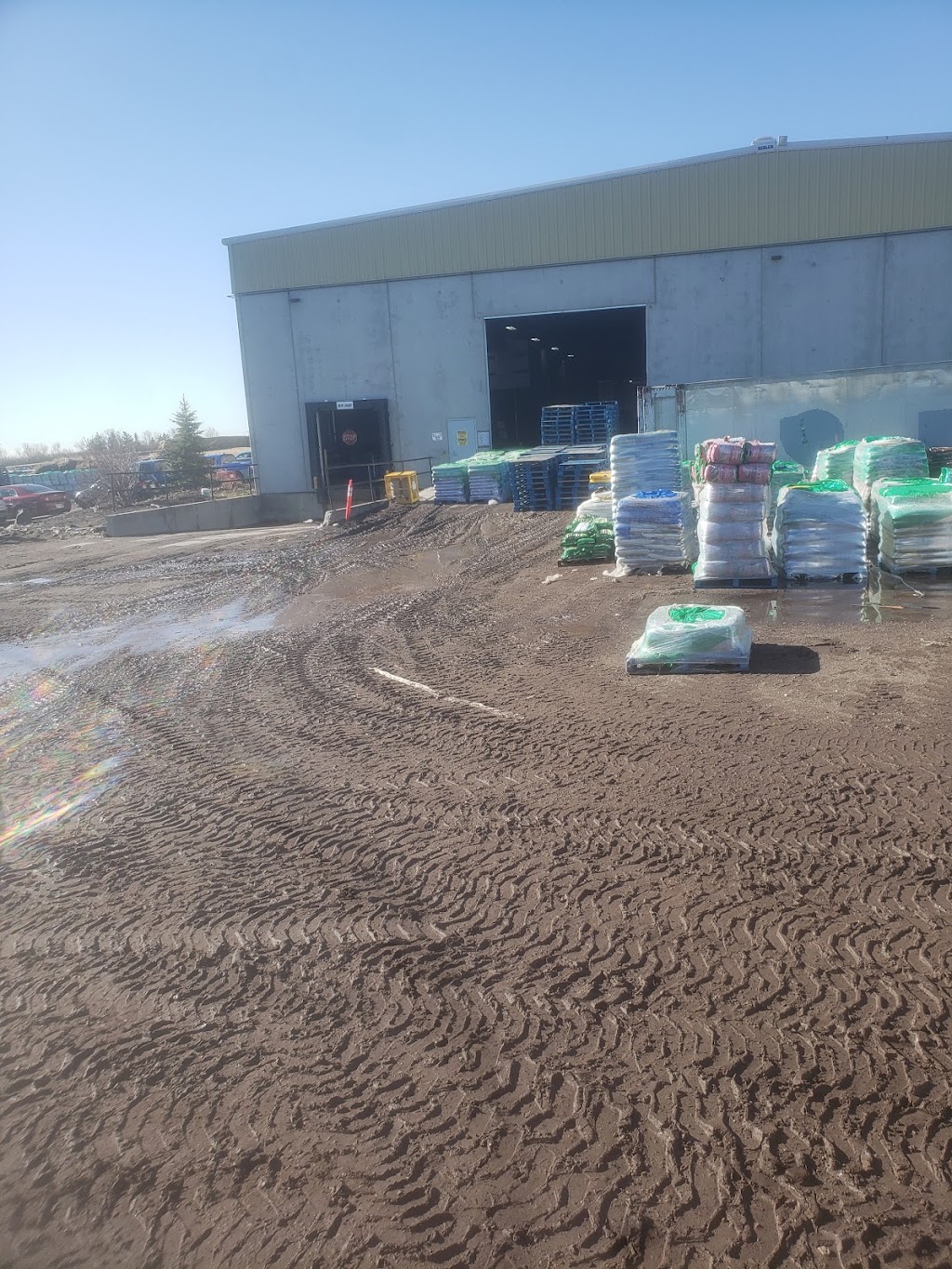 Scotts Canada Ltd. | 273127, Range Rd 284, AB T4A 2S1, Canada | Phone: (403) 807-1368