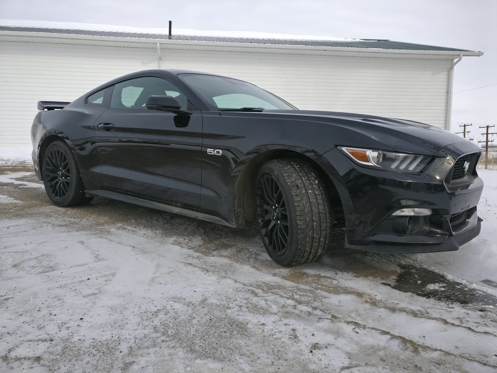 Thunder Creek Coach & Carriage | 1225 Athabasca St E, Moose Jaw, SK S6H 0N4, Canada | Phone: (306) 693-3990