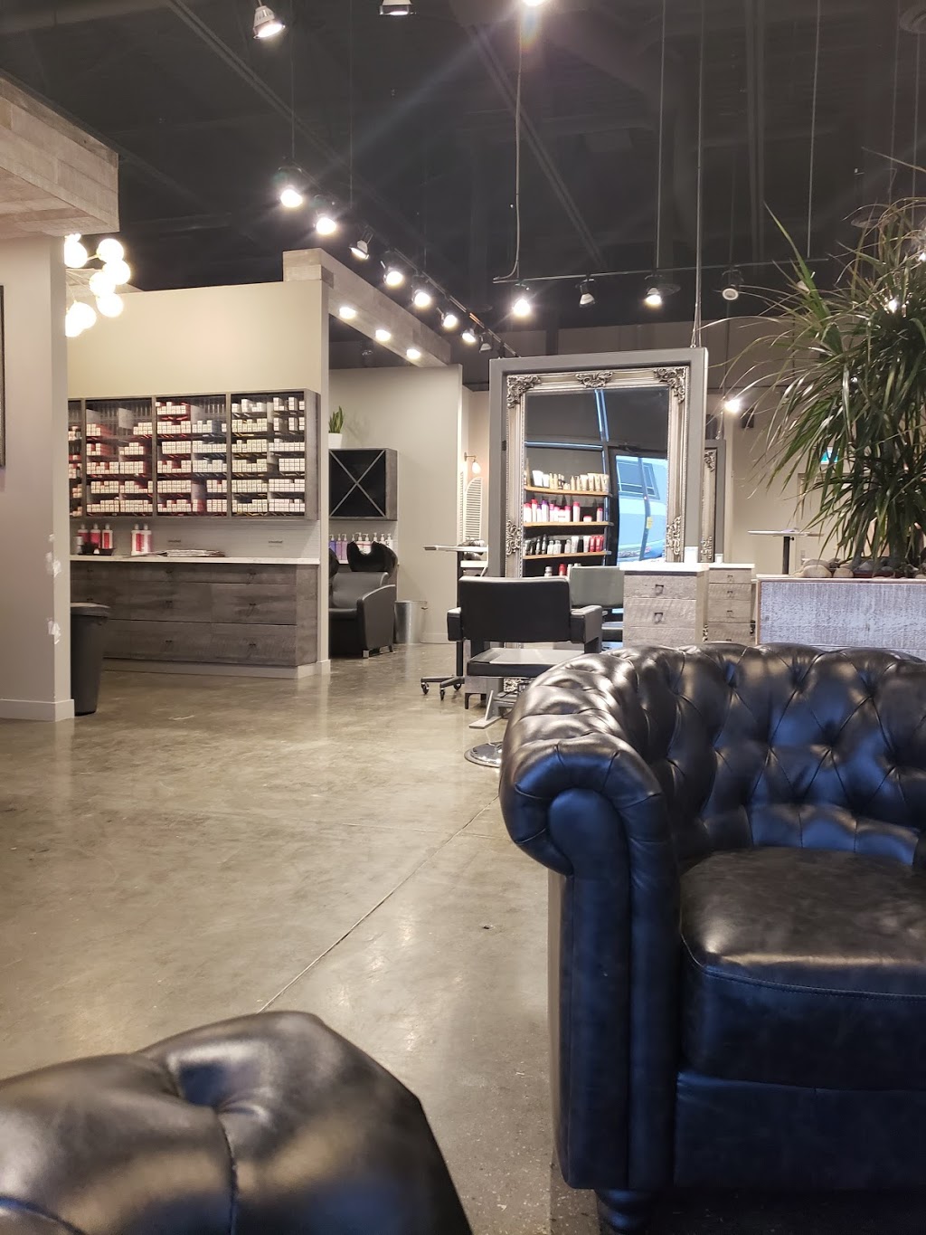 Concrete Blonde and Barbers | 121 Town Crest Rd unit 109, Fort Saskatchewan, AB T8L 0G7, Canada | Phone: (780) 992-4949