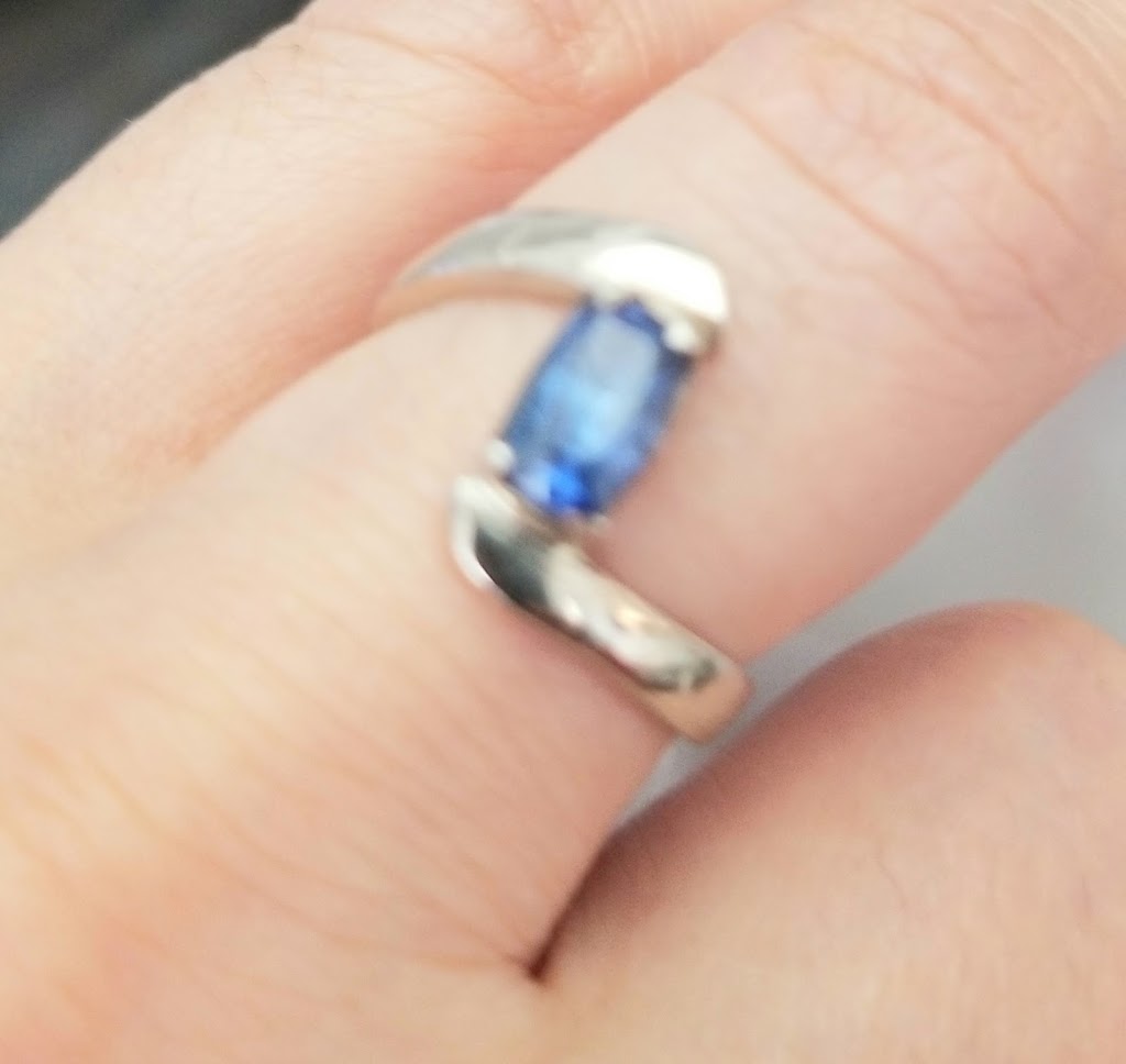 Stirring Jewelry (The Stirring Group Inc.) | 250 Greenbank Rd, Nepean, ON K2H 8X4, Canada | Phone: (613) 421-9555