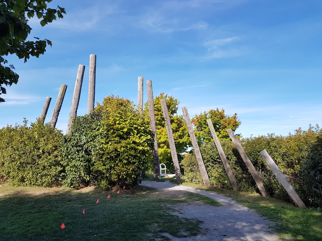 Bay Ridges Kinsmen Park | 705 Sandy Beach Rd, Pickering, ON L1W 3X5, Canada | Phone: (905) 683-7575