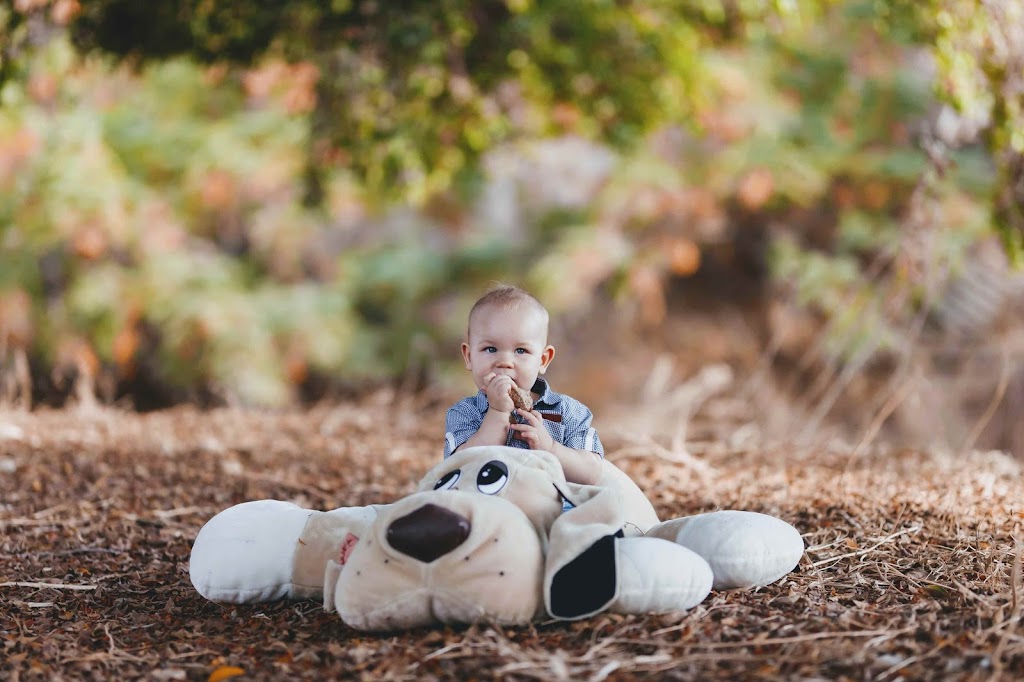 Photographer Yulia Maizlish | 509 Main St, Lawrencetown, NS B0S 1M0, Canada | Phone: (902) 955-7779