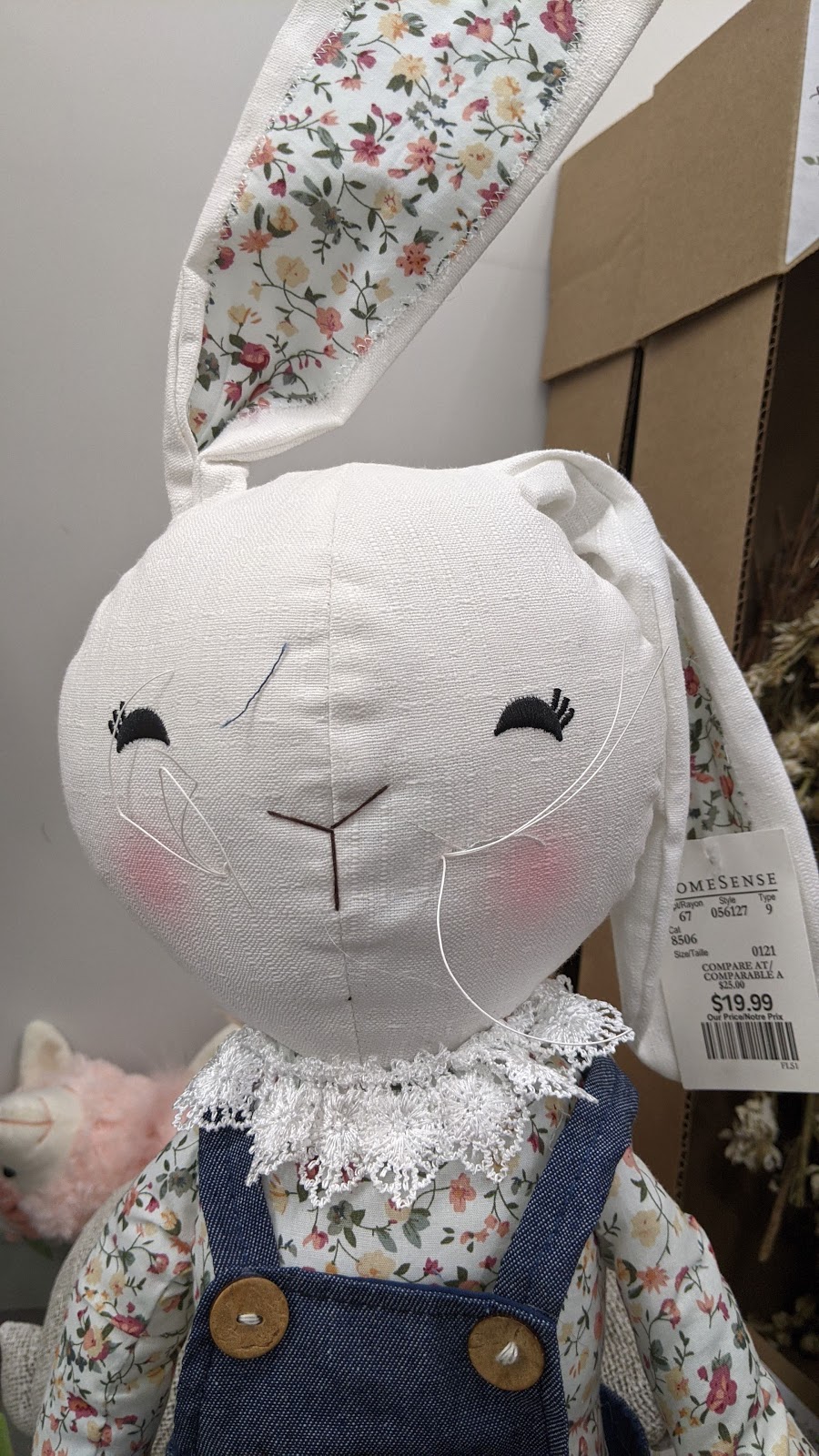 HomeSense | 1840 The Queensway, Etobicoke, ON M9C 5H5, Canada | Phone: (416) 621-4275