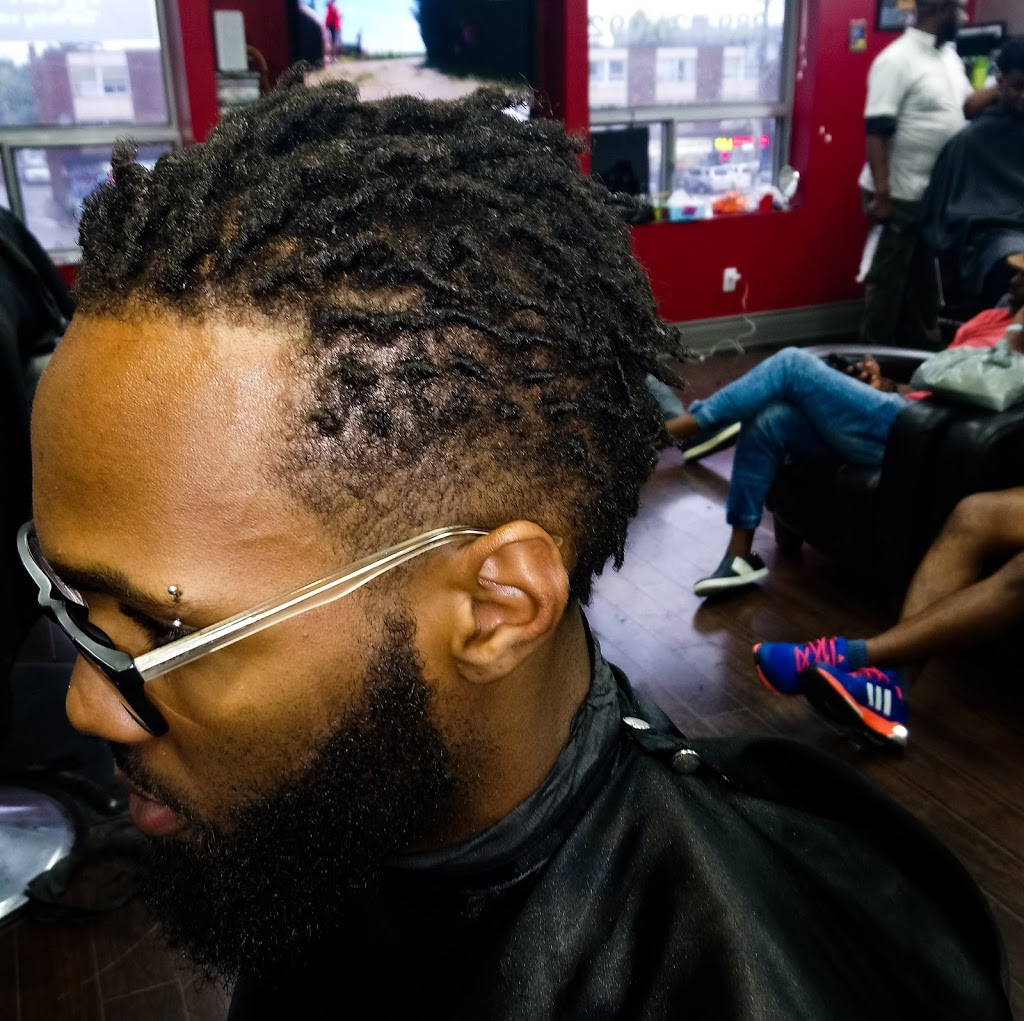 Queenofcuts | 3070A Hurontario St, Mississauga, ON L5B 1N7, Canada | Phone: (647) 575-2890