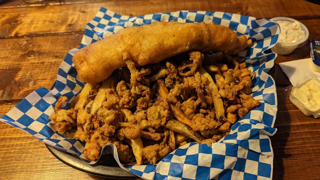 The Slippery Oyster Licensed Restaurant | 22715 Nova Scotia Trunk 7, Sheet Harbour, NS B0J 3B0, Canada | Phone: (902) 885-2293