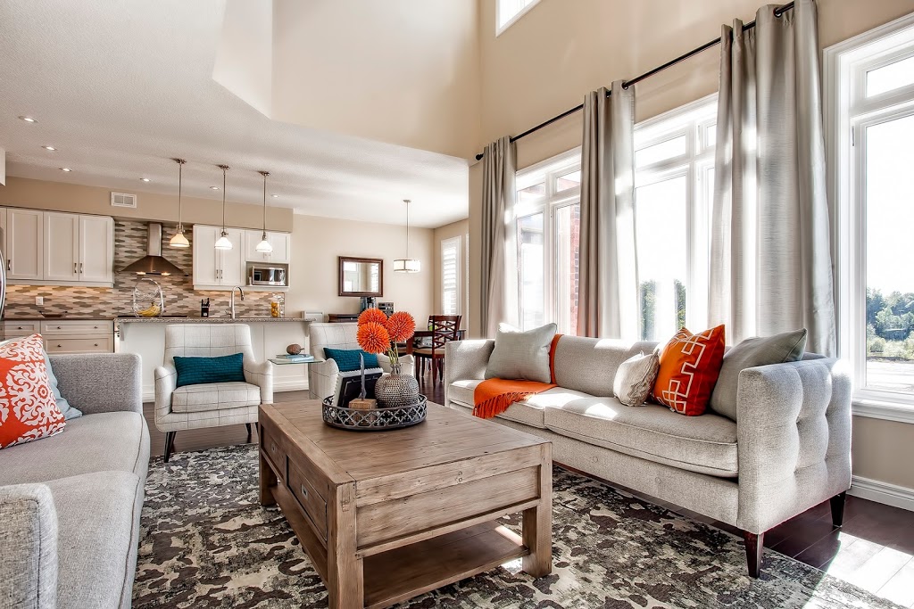 Centre Staged Inc. | 7-265 Hanlon Creek Boulevard, Guelph, ON N1C 0A1, Canada | Phone: (519) 591-2656