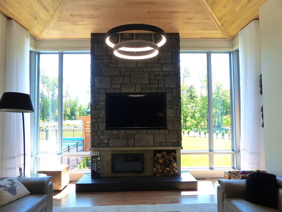 Fenetre Bellevue Inc | 106 Rue Dean, Cowansville, QC J2K 3Y3, Canada | Phone: (450) 263-2111