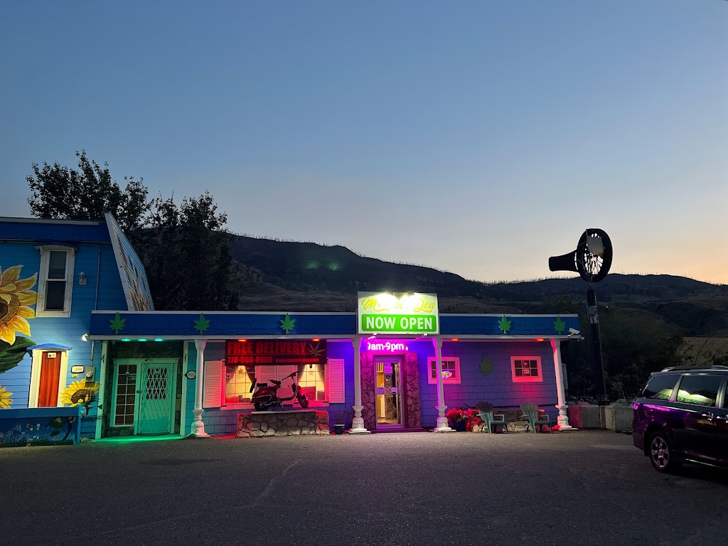 Marlee’s Den Cannabis- Cache Creek | 1408 BC-97, Cache Creek, BC V0K 1H0, Canada | Phone: (778) 866-8009