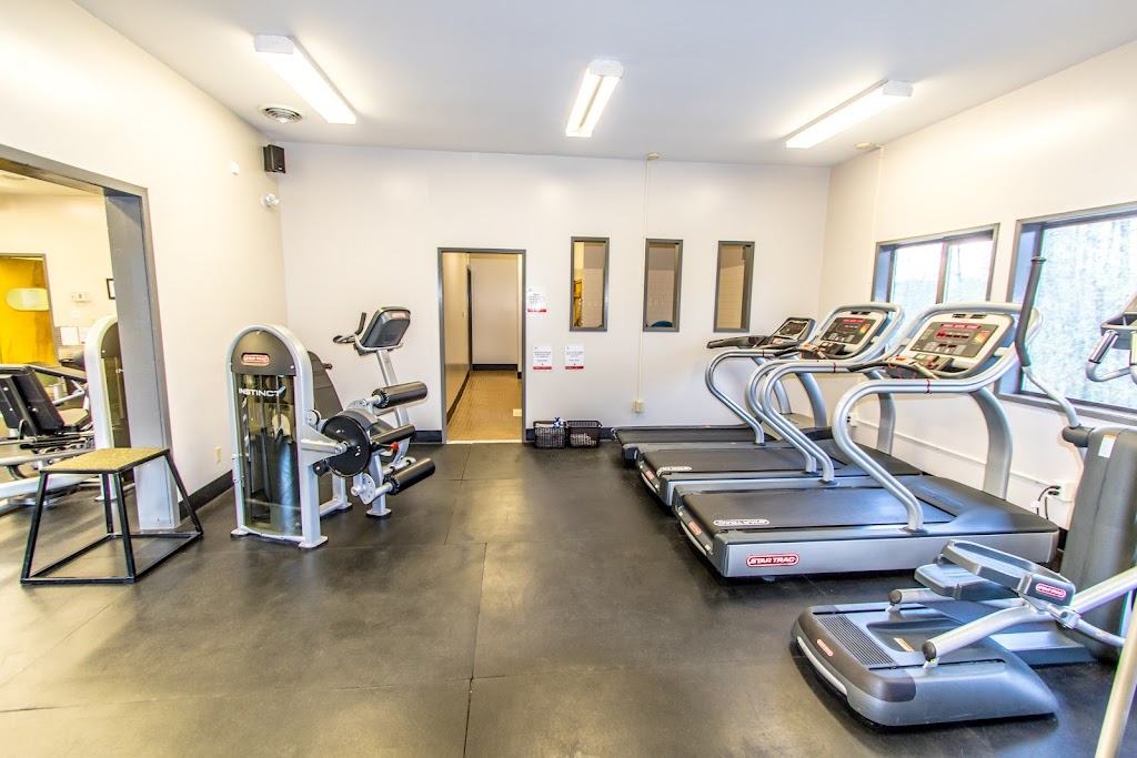Cumberland Recreation Centre | 2665 Dunsmuir Ave, Cumberland, BC V0R 1S0, Canada | Phone: (250) 336-2231