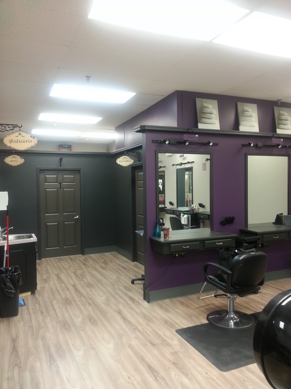 Studio 41 Salon & Spa | 4303 50 St, Innisfail, AB T4G 1S6, Canada | Phone: (403) 227-3510