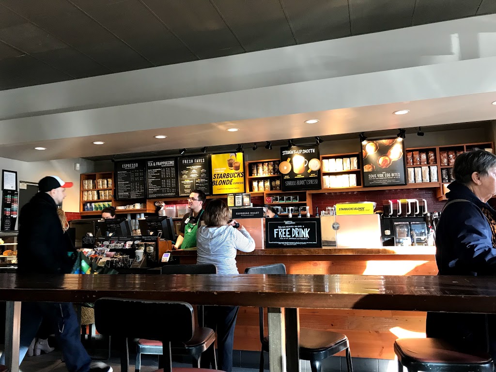 Starbucks | 1980A Como Lake Avenue, Como Lake Village Shopping Centre, Coquitlam, BC V3J 3R3, Canada | Phone: (604) 937-7781