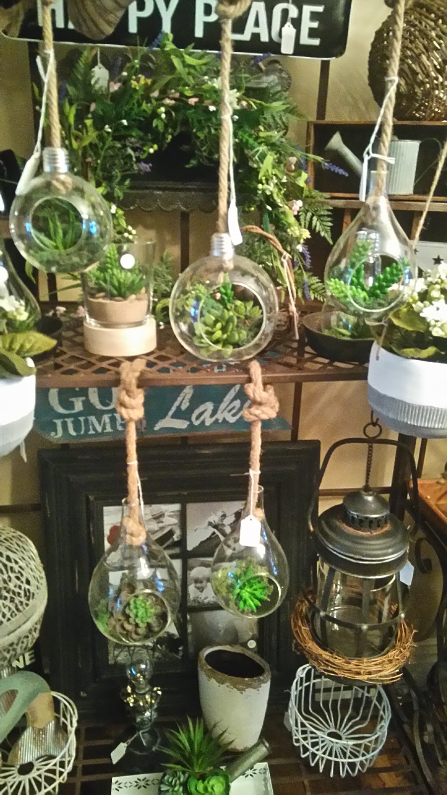 Silk Garden | 330 Kerry Line, Ennismore, ON K0L 1T0, Canada | Phone: (705) 292-5112