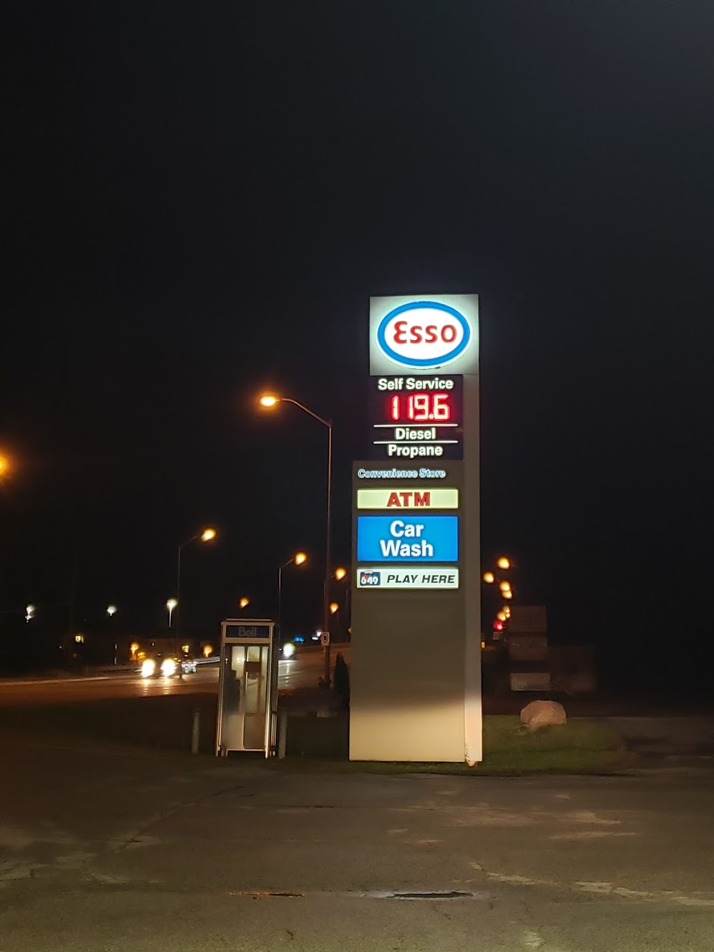 Esso | 134 ON-60 RR 4, Huntsville, ON P1H 1C2, Canada | Phone: (705) 789-0745