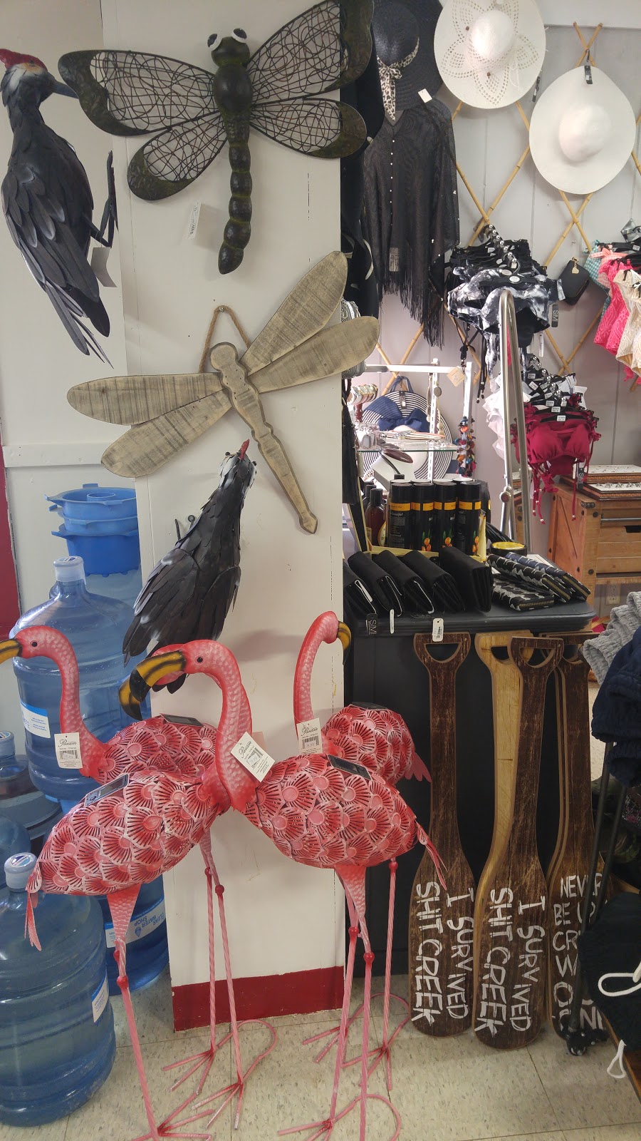 MAPLE LEAF COUNTRY STORE | 34820 ON-62, Maple Leaf, ON K0L 2R0, Canada | Phone: (613) 338-2274