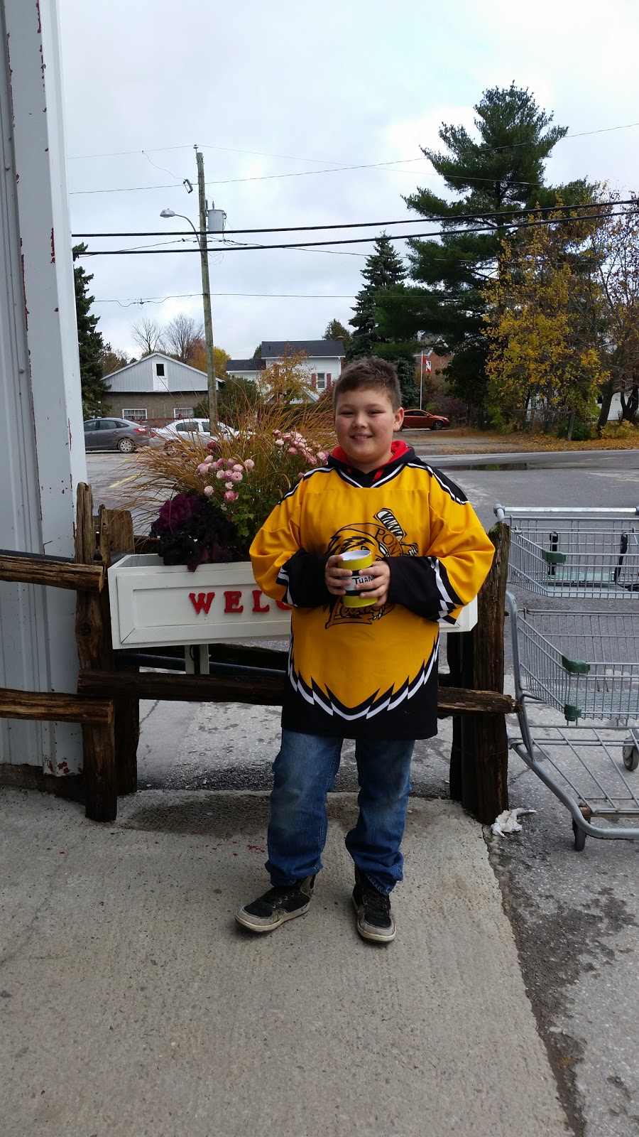 Joannes valu-mart | 323 Rue Main, Shawville, QC J0X 2Y0, Canada | Phone: (819) 647-2293