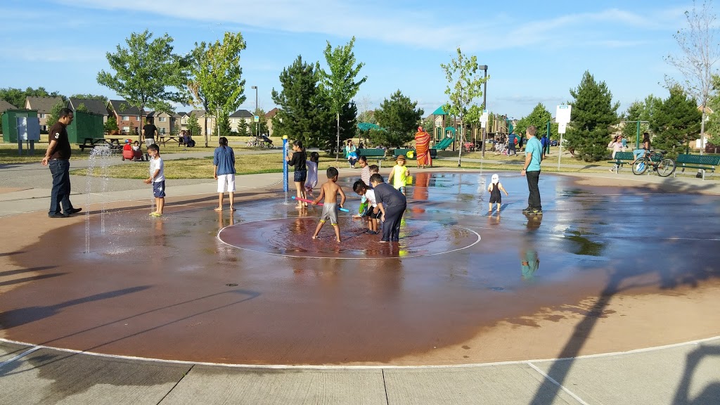 Neebin Park | 635 Kaiser Dr, Mississauga, ON L5W 0A2, Canada | Phone: (905) 615-4311