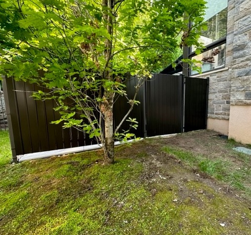 Privy Panls | 38 Rue de Clervaux, Rosemère, QC J7B 0A1, Canada | Phone: (514) 244-9995