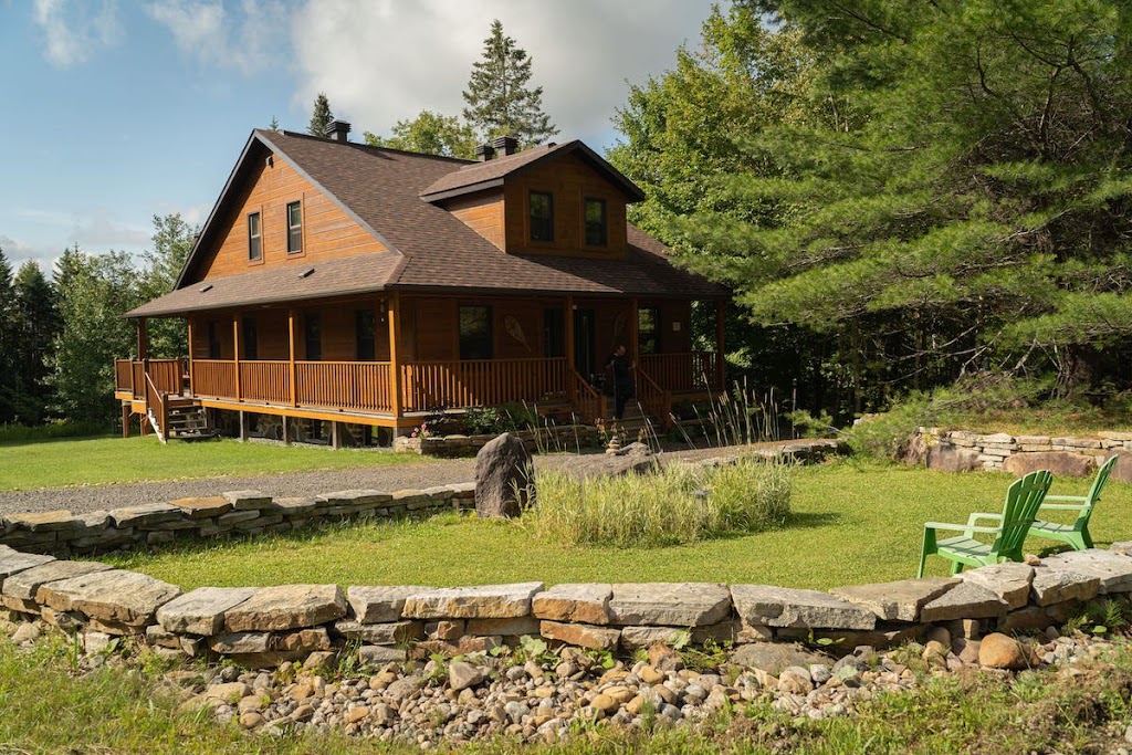 Bonheura | 1325 Rue de la Sapinière, Val-David, QC J0T 2N0, Canada | Phone: (819) 322-1573