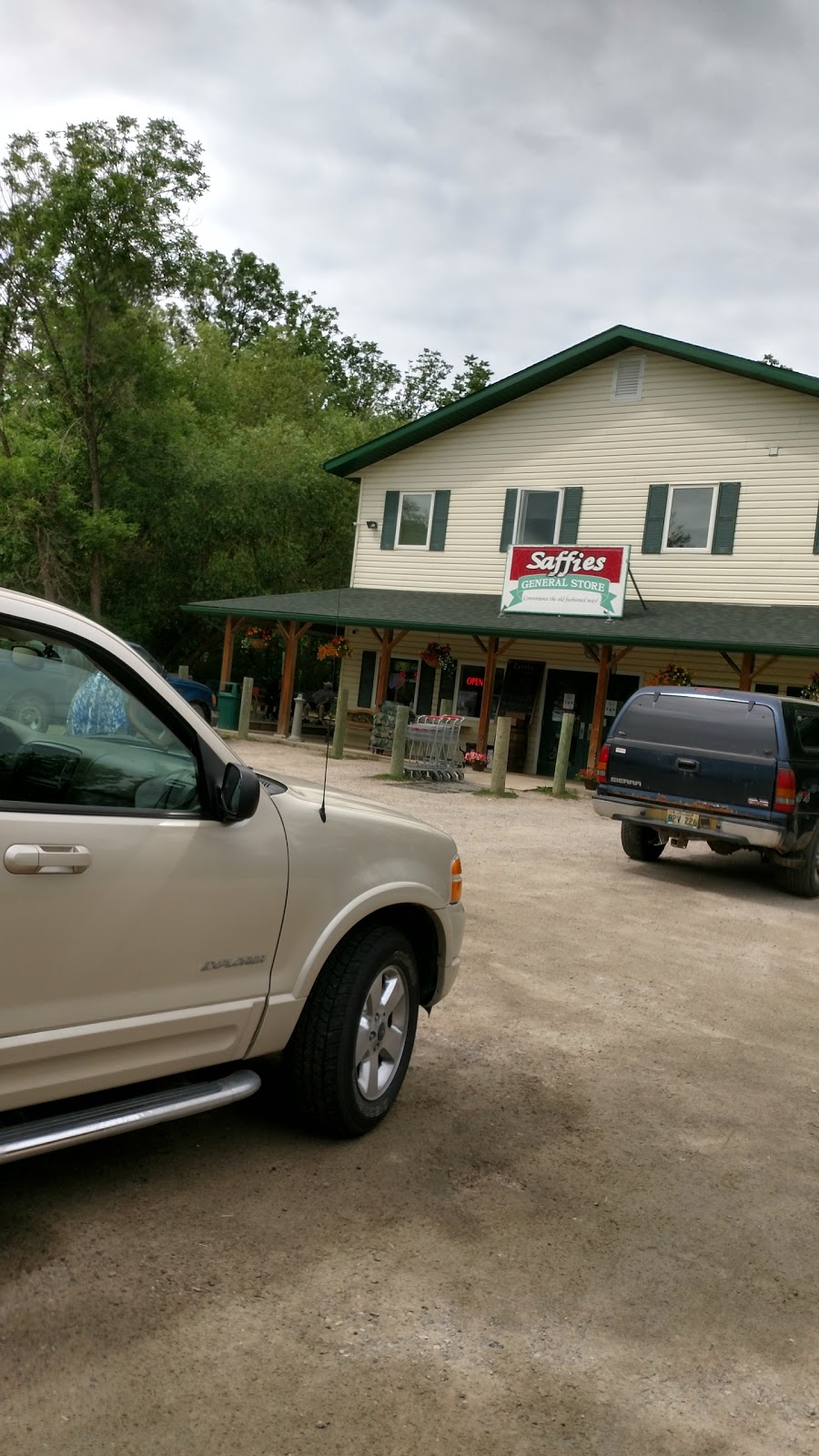 Saffies General Store, Albert Beach | 2 Girard Street (corner Saffie Rd & Girard St), Albert Beach, MB R0E 2C0, Canada | Phone: (204) 756-3846