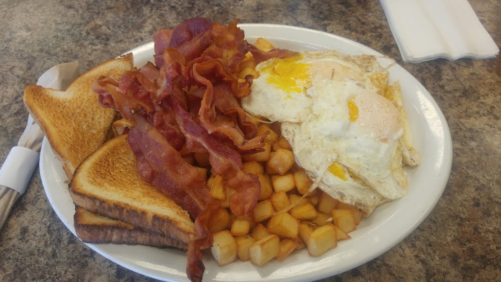 Uncles Country Coffee | 1121 Bay St, Port Rowan, ON N0E 1M0, Canada | Phone: (519) 586-8537
