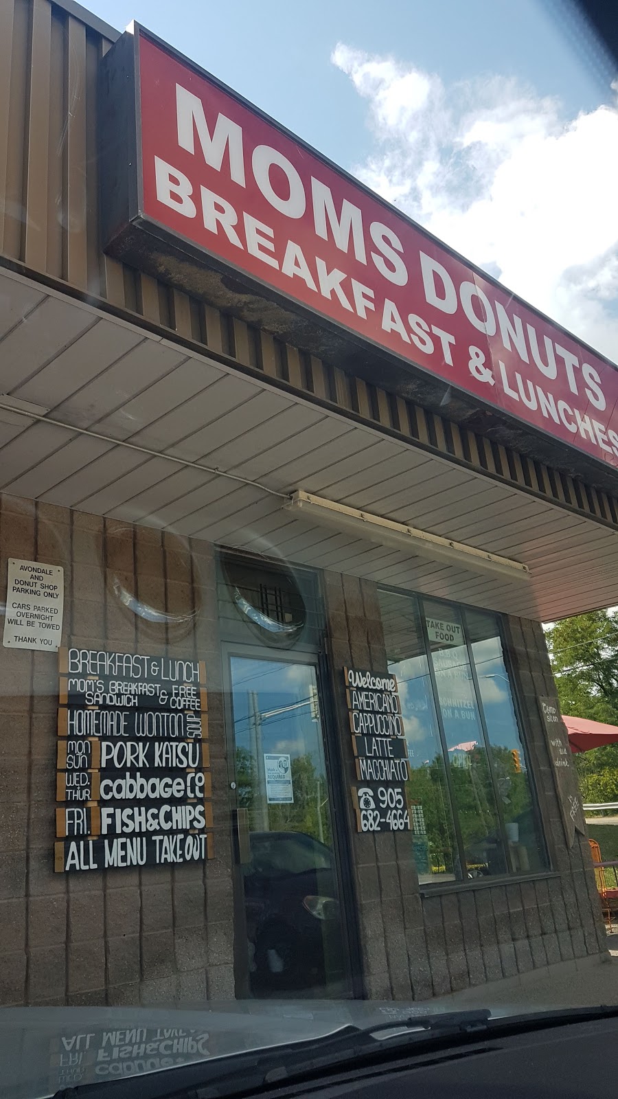 Moms Donuts | 186 Westchester Crescent, St. Catharines, ON L2P 2W2, Canada | Phone: (905) 682-4664
