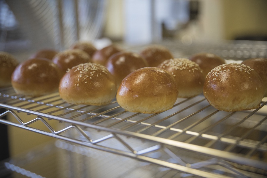 The Bagel Oven | bakery | 4516 Mountainview Rd, Beamsville, ON L0R 1B3, Canada | 2896964518 OR +1 289-696-4518