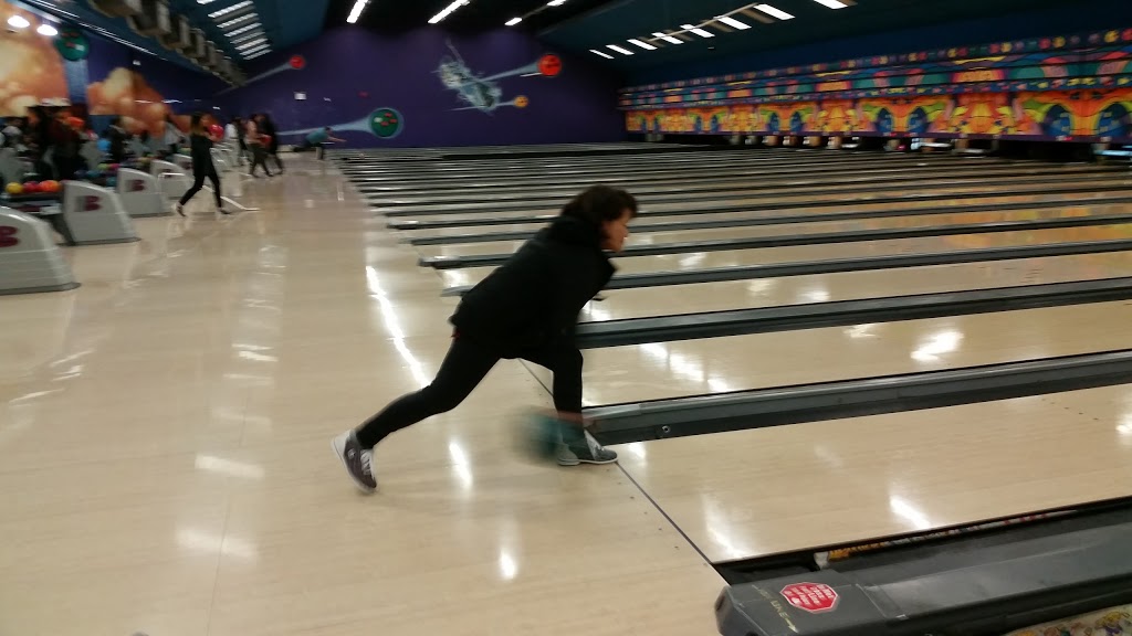 Lucky 9 Lanes | 150-14200 Entertainment Blvd, Richmond, BC V6W 1A8, Canada | Phone: (604) 271-2695