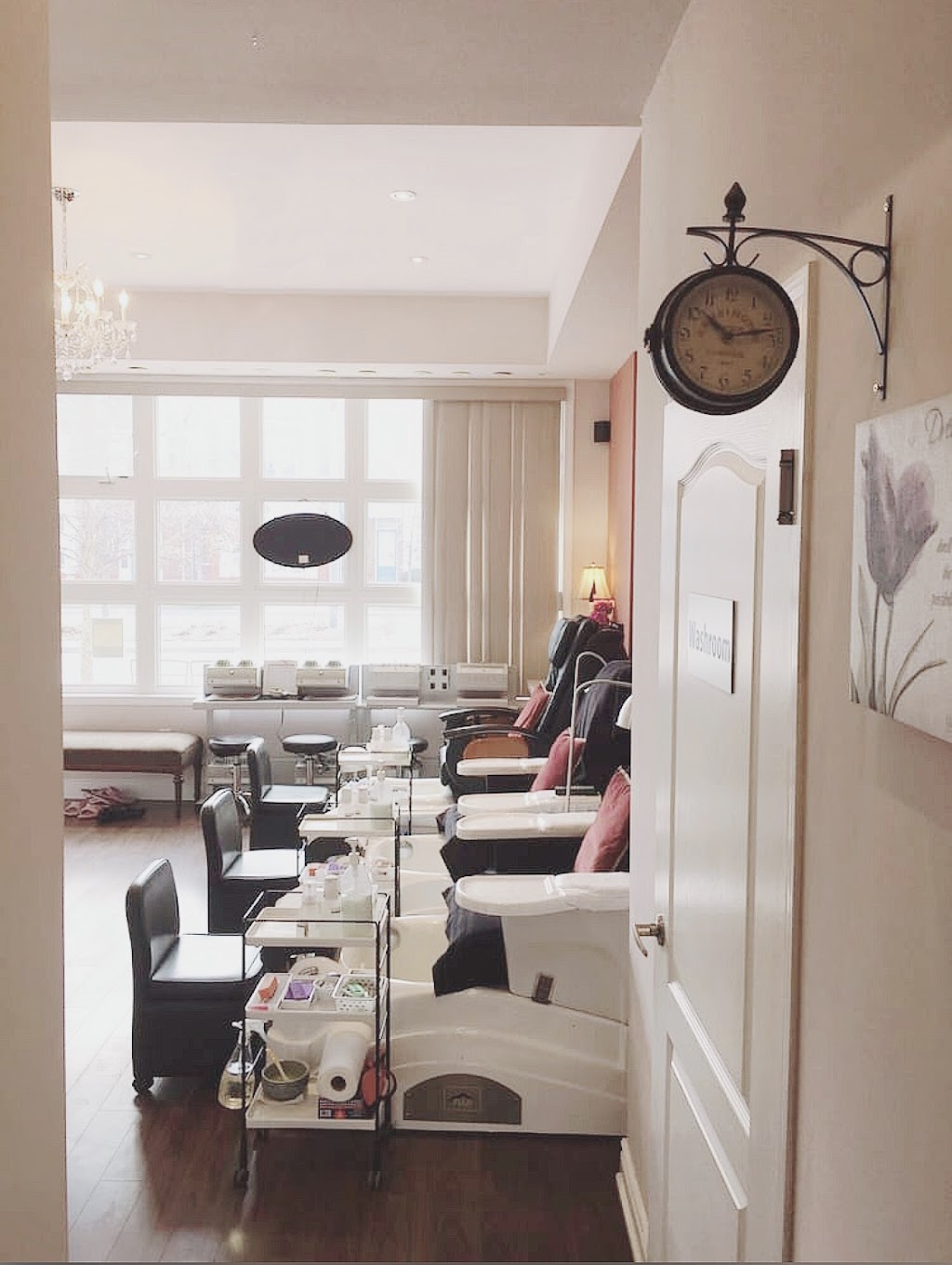 V-Vogue Beauty Station | 1-2675 Bur Oak Ave, Markham, ON L6B 1K8, Canada | Phone: (905) 209-8275