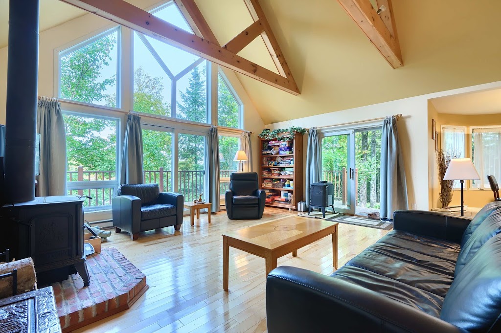 Frederic Synnett REMAX Direct Courtier immobilier | 144 Mnt Lafontaine, Montpellier, QC J0V 1M0, Canada | Phone: (819) 635-7993