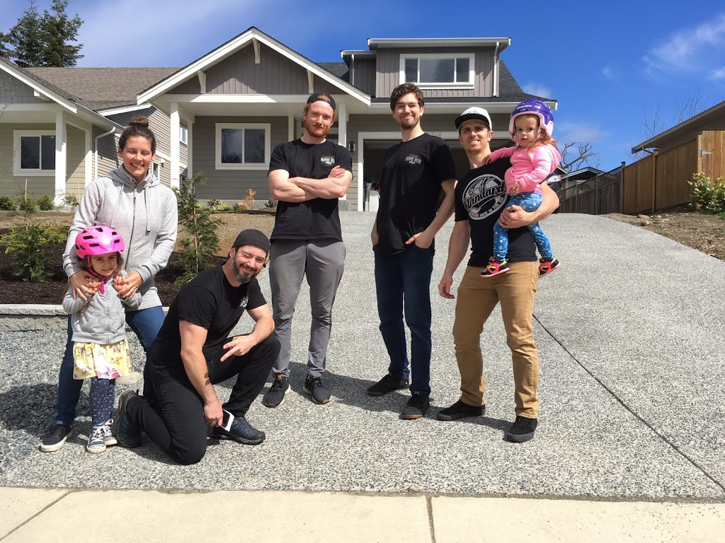 Home Run Movers | 590 Salsbury Dr, Vancouver, BC V5L 3Z7, Canada | Phone: (855) 882-1982