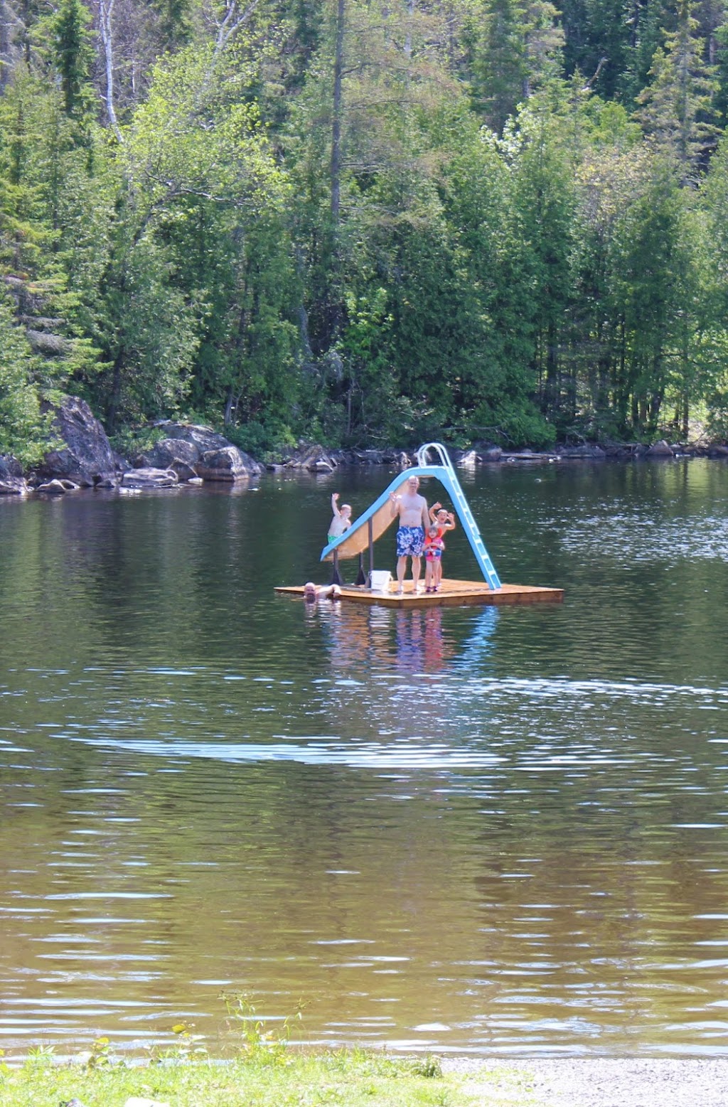 Olive The Lake Lodge | 12 Richfield Road, Marten River, ON P0H 1T0, Canada | Phone: (705) 892-2204