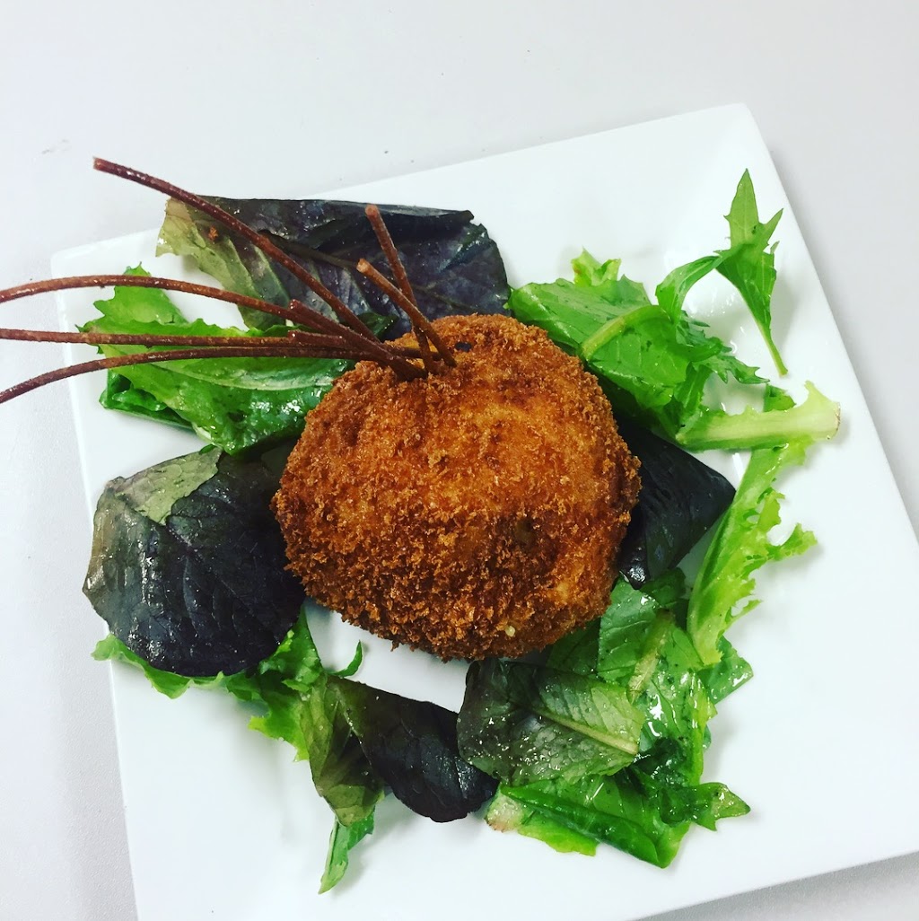 Keeshas Kitchen | 14 Main St, Winnipeg Beach, MB R0C 3G0, Canada | Phone: (204) 389-4424