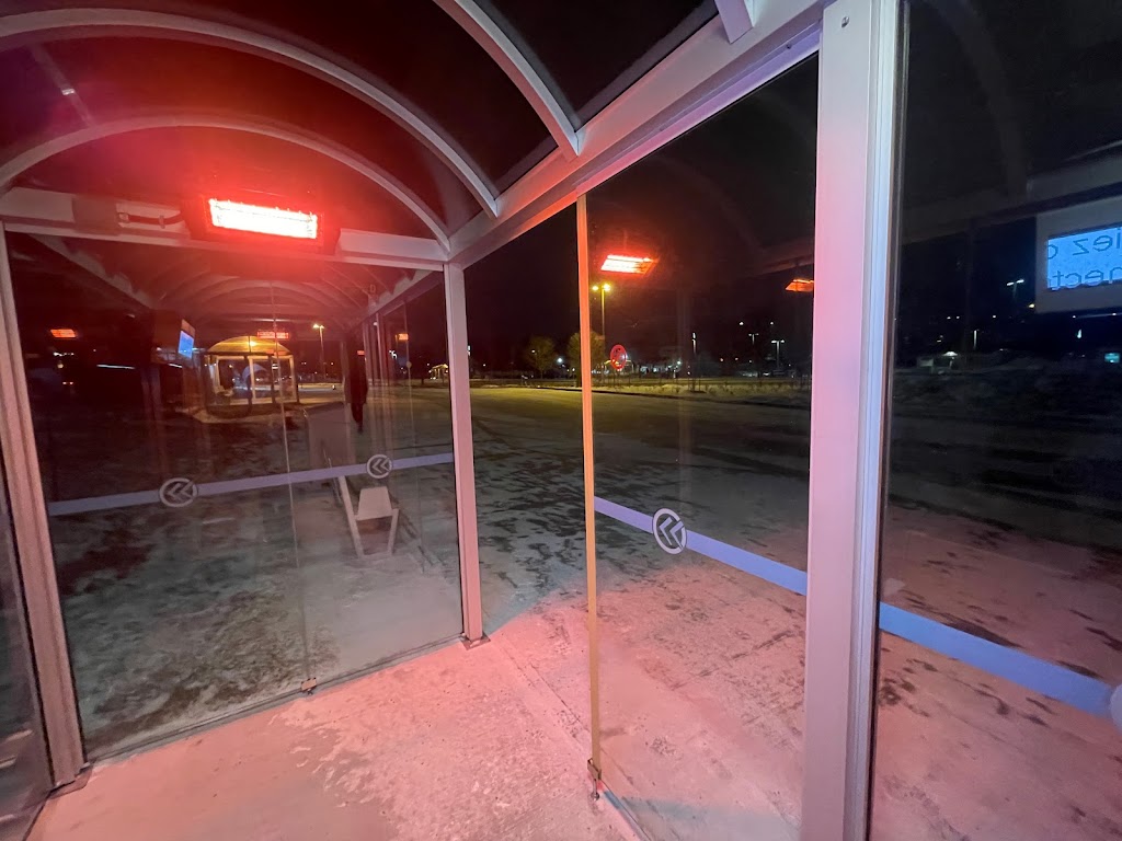 Terminus de bus Le depot | Unnamed Road, Station du Cégep, Sherbrooke, QC J1E 2J9, Canada | Phone: (819) 564-2687