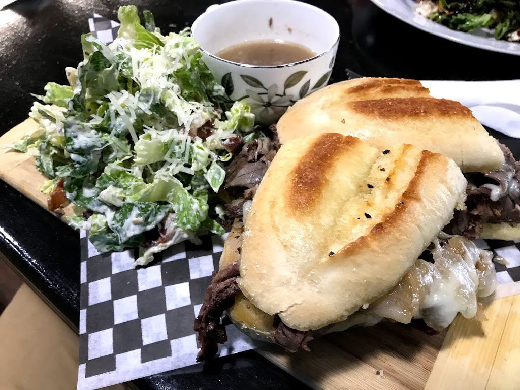 The Kitchen Eatery and Catering Company | 100 Crandall St, Pembroke, ON K8A 7X2, Canada | Phone: (613) 629-3287