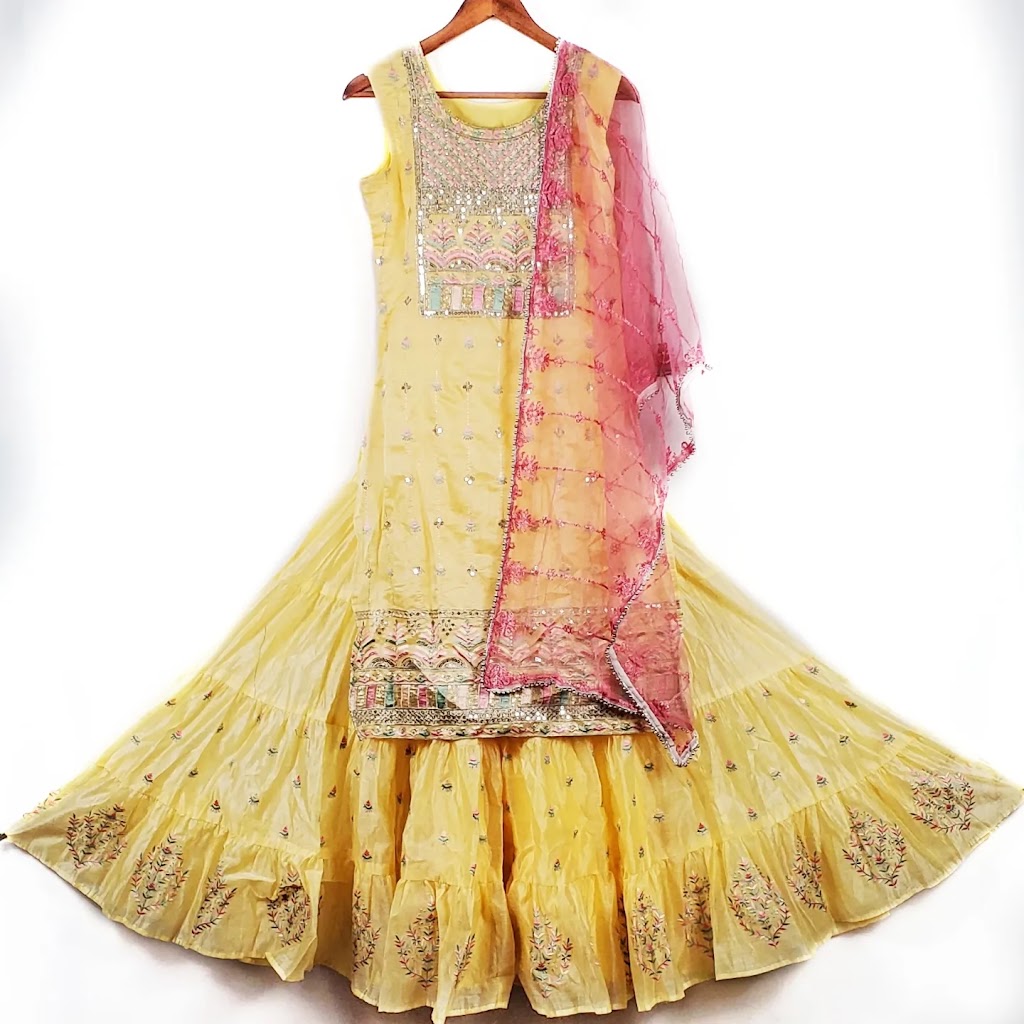 Turiya Fashions | 1275 Danforth Rd, Scarborough, ON M1J 1E7, Canada | Phone: (416) 832-6160