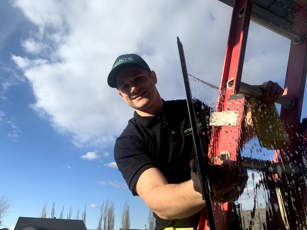 Integrity Window Cleaning Inc. | 16719 81 Ave NW, Edmonton, AB T5R 3P8, Canada | Phone: (780) 667-5432