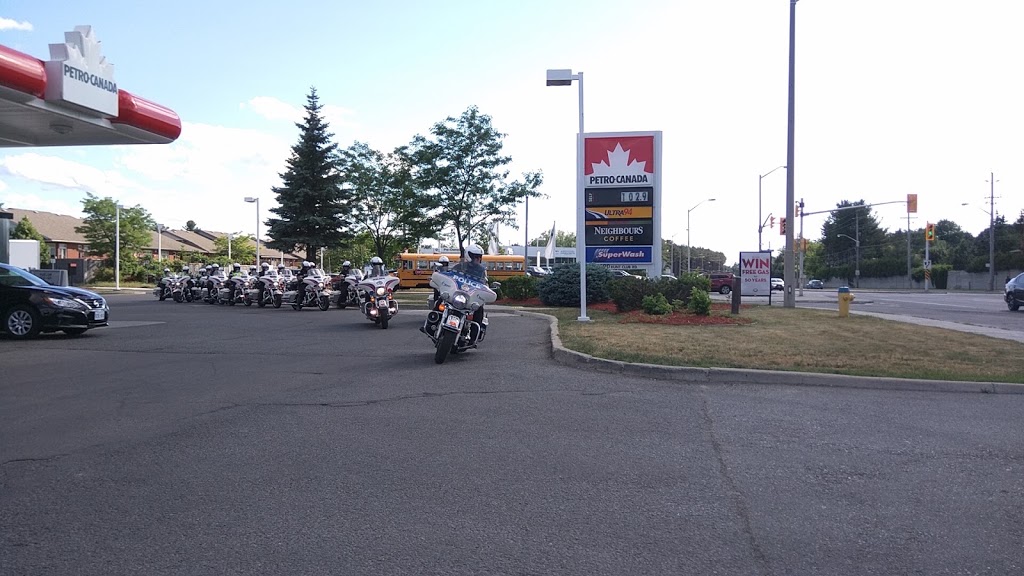 Petro-Canada | 690 Hunt Club Rd, Ottawa, ON K1V 1C3, Canada | Phone: (613) 737-3155