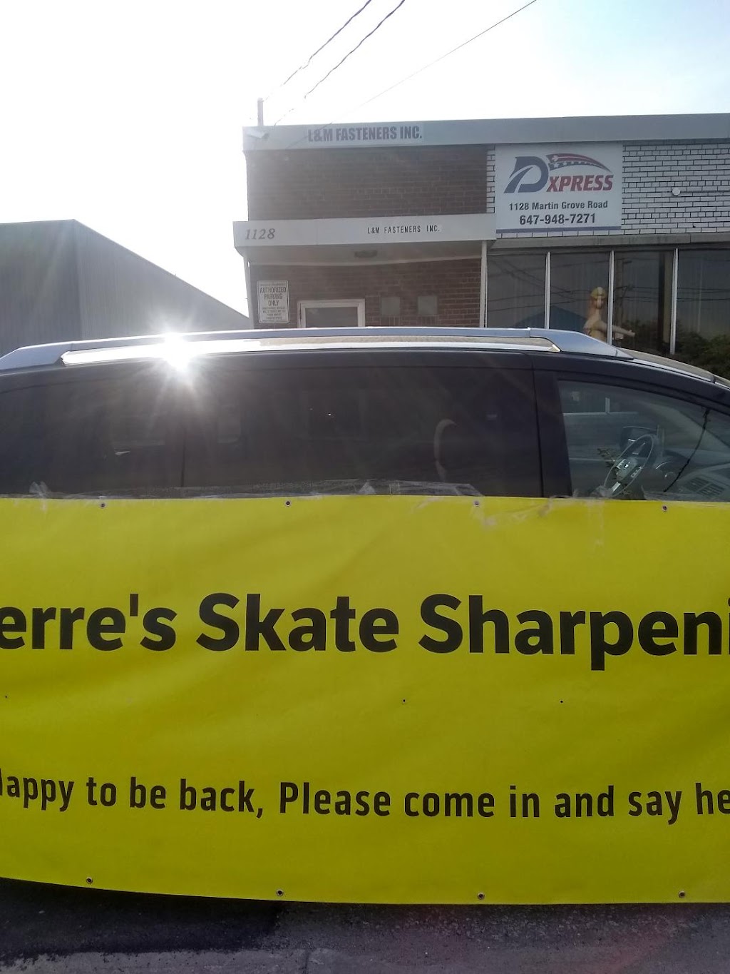 Pierres Skate Sharpening Shop | One building north of arena (Not in arena, 1128 Martin Grove Rd, Etobicoke, ON M9W 4W1, Canada | Phone: (647) 620-3388