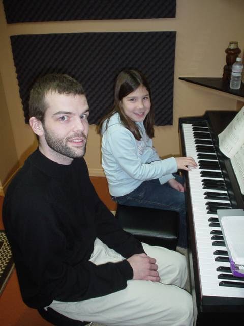 Jeff Salems Music Studio | 2 Lillington St, Brampton, ON L6S 4B9, Canada | Phone: (905) 451-7451