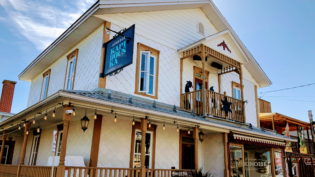 Auberge Kapibouska | 661 Rue Notre Dame, Saint-Tite, QC G0X 3H0, Canada | Phone: (418) 365-8005