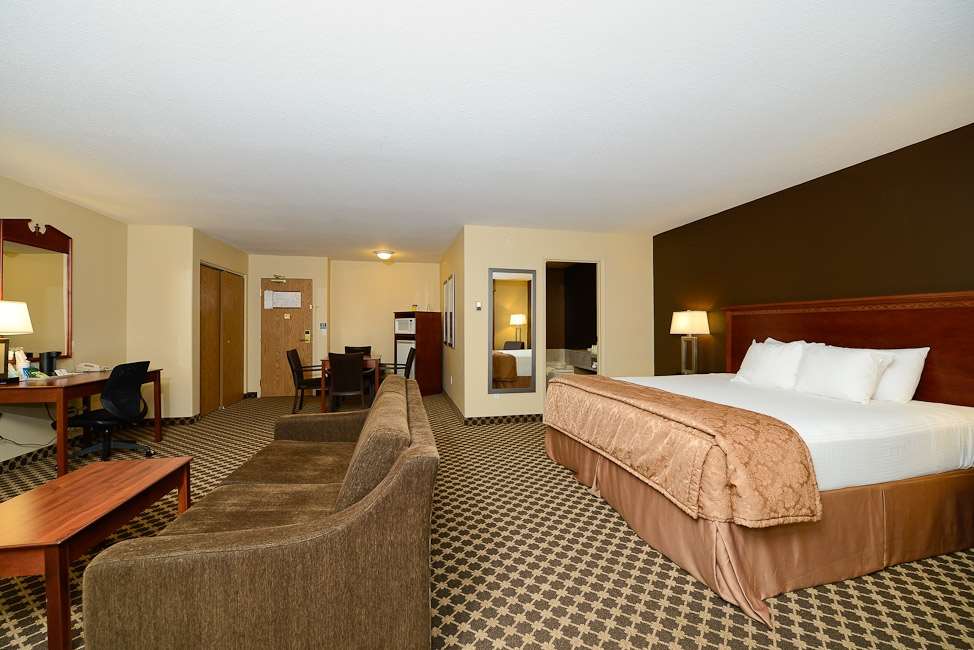Best Western Strathmore Inn | 550 AB-1, Strathmore, AB T1P 1M6, Canada | Phone: (403) 934-5777