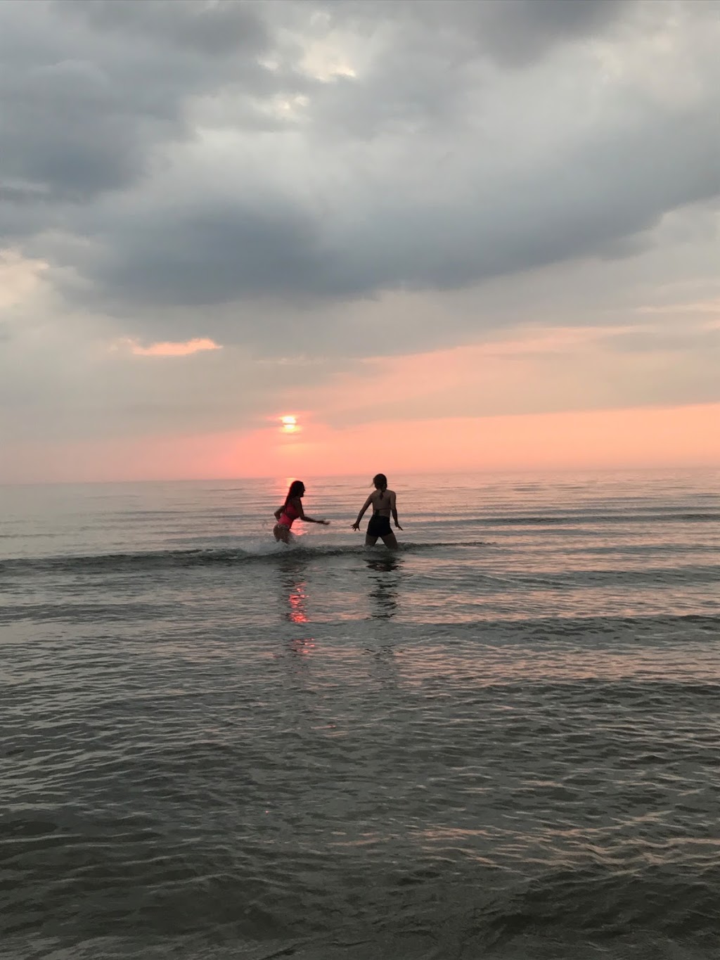 Summerhill Cottage & Cabin Rentals | 35 River Rd E, Wasaga Beach, ON L9Z 2L1, Canada | Phone: (705) 443-2132