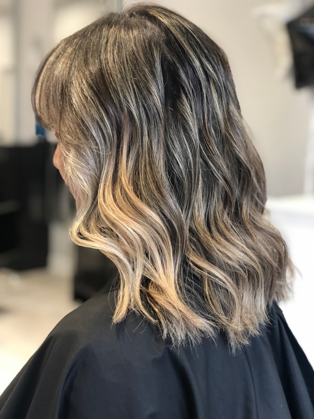 The COVE Hair Salon | 3560 Rutherford Rd, Vaughan, ON L4H 3T8, Canada | Phone: (905) 553-5252