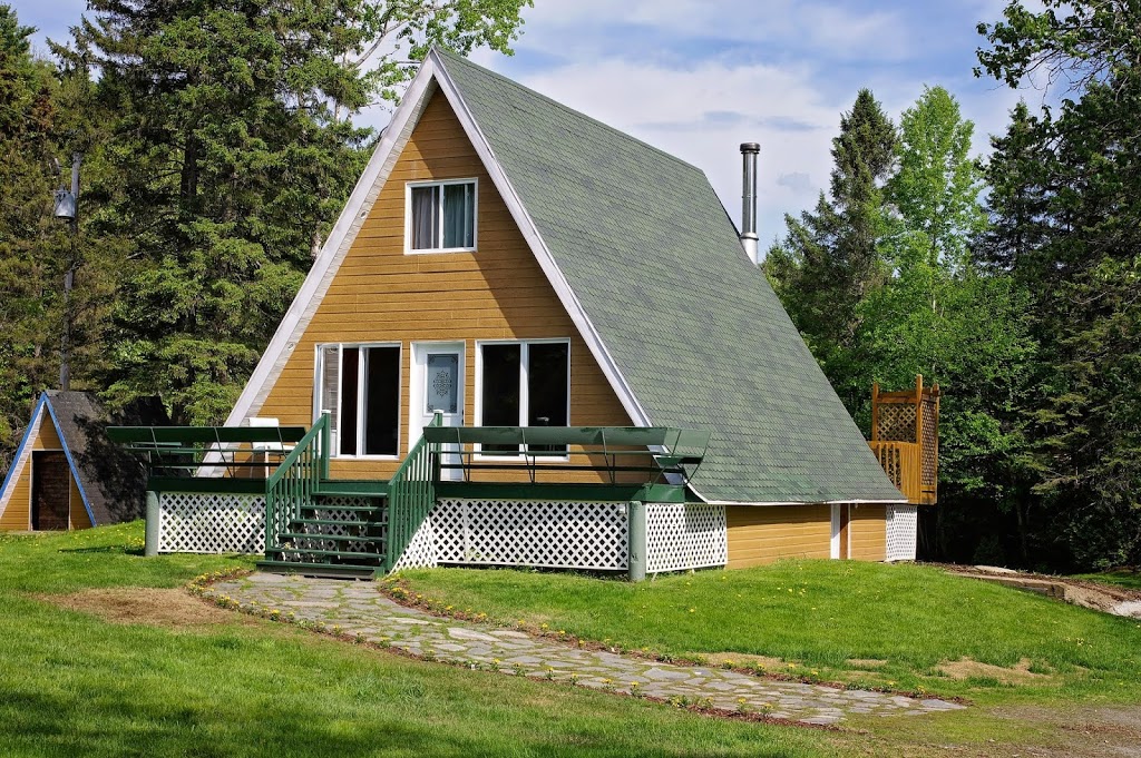 Chalet du barrage | 148 Route du Moulin, Sainte-Clotilde-de-Beauce, QC G0N 1C0, Canada | Phone: (418) 427-2759