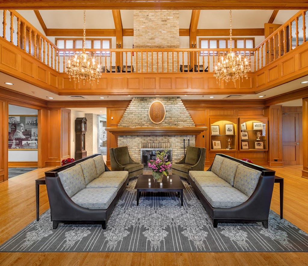 St Charles Country Club | 100 Country Club Blvd, Winnipeg, MB R3K 1Z3, Canada | Phone: (204) 889-4444