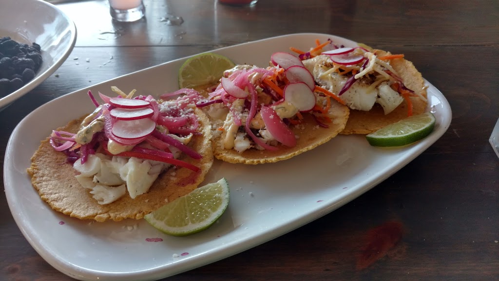 DOS. On The Lake | 3800 Hoover Rd, Blasdell, NY 14219, USA | Phone: (716) 823-8247