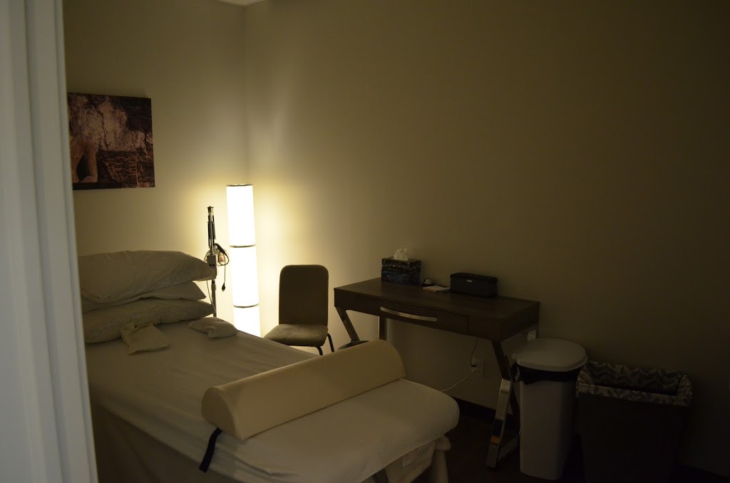 Acupuncture Centre Flexe Elizabeth Dube | 3175 Boulevard de la Pinière #101, Terrebonne, QC J6X 4P7, Canada | Phone: (450) 492-0202