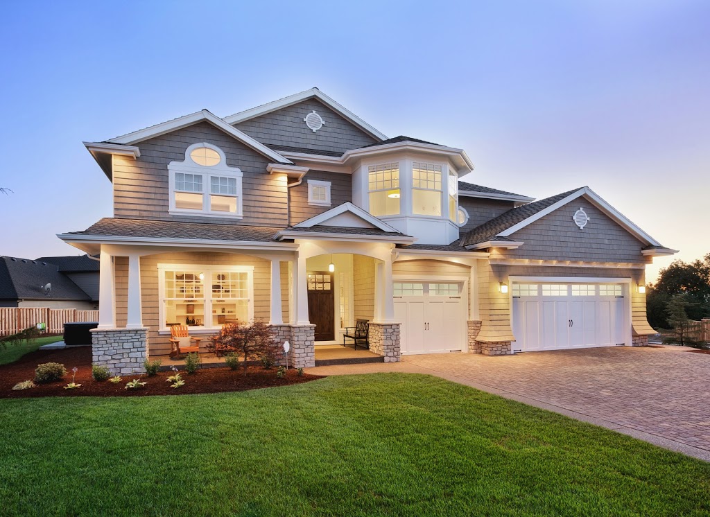 High Roller Painters | 334 5th St W, North Vancouver, BC V7M 1K3, Canada | Phone: (604) 345-3557