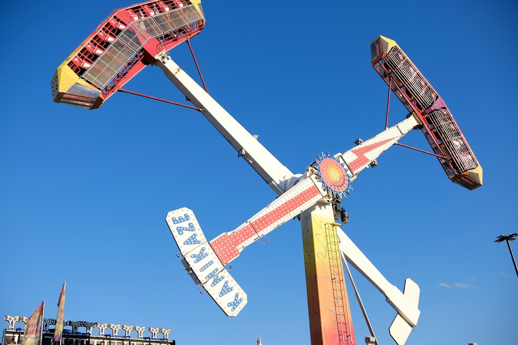 Fun Show Amusement | Unnamed Road, Mirabel, QC J7J 2A5, Canada | Phone: (450) 386-7469